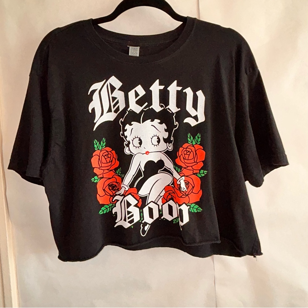 Betty Boop Crop Top Brisco Brands Short Sleeve Black Old English Font Size XL